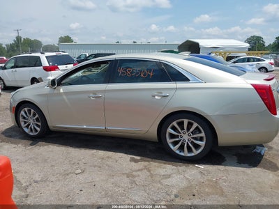 CADILLAC XTS