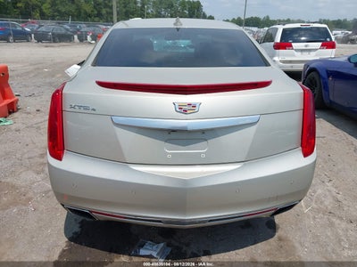 CADILLAC XTS