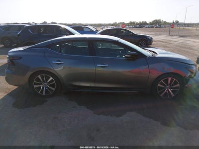 NISSAN MAXIMA