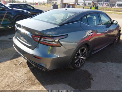 NISSAN MAXIMA