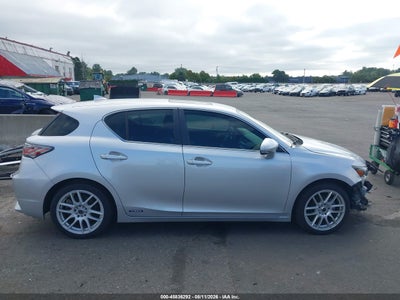 LEXUS CT 200H