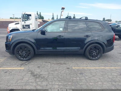 KIA TELLURIDE
