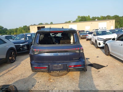 INFINITI QX80