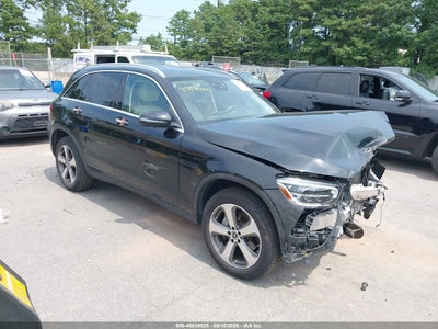 MERCEDES-BENZ GLC 300