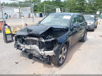 MERCEDES-BENZ GLC 300