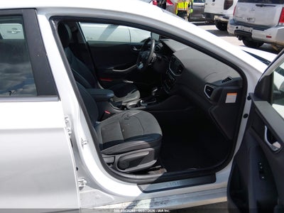 HYUNDAI IONIQ HYBRID