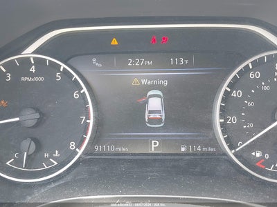 NISSAN MAXIMA