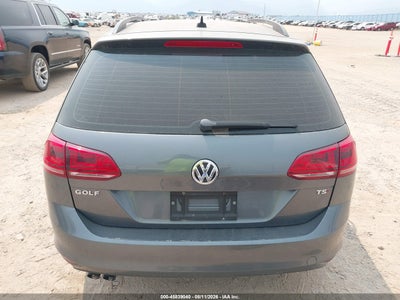 VOLKSWAGEN GOLF SPORTWAGEN