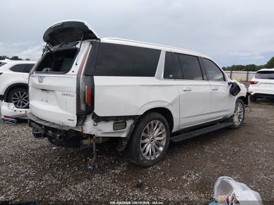 CADILLAC ESCALADE ESV