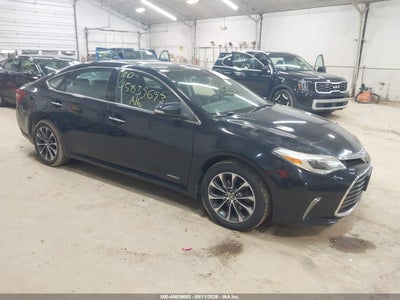 2016 Toyota Avalon Hybrid