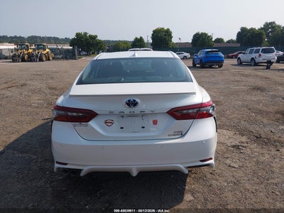 TOYOTA CAMRY