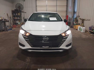 NISSAN VERSA