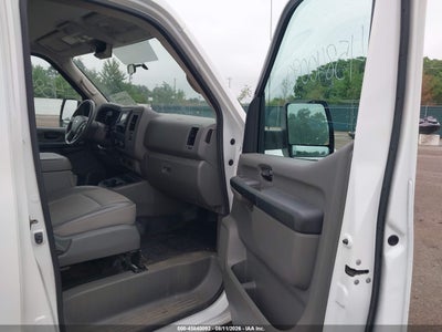 NISSAN NV CARGO NV2500 HD