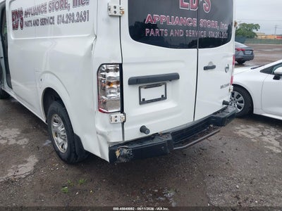NISSAN NV CARGO NV2500 HD