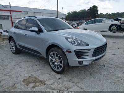 2016 Porsche Macan