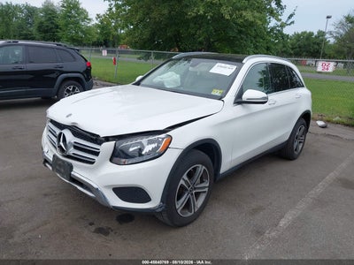 MERCEDES-BENZ GLC 300