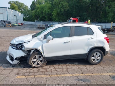 CHEVROLET TRAX