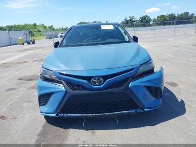 TOYOTA CAMRY