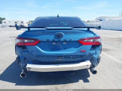 TOYOTA CAMRY