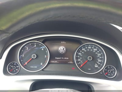 VOLKSWAGEN TOUAREG