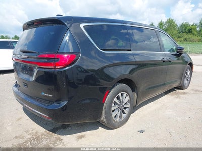CHRYSLER PACIFICA HYBRID