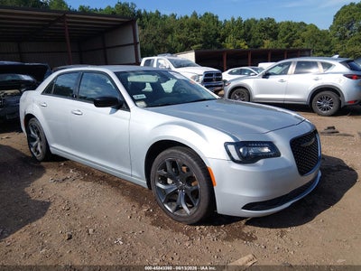 2023 Chrysler 300