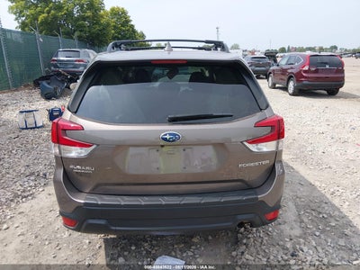 SUBARU FORESTER