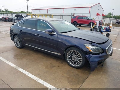 KIA K900