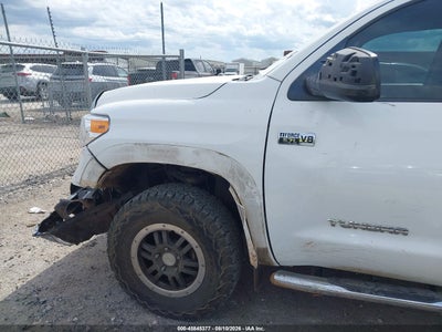 TOYOTA TUNDRA