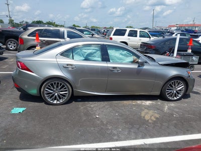 LEXUS IS 300