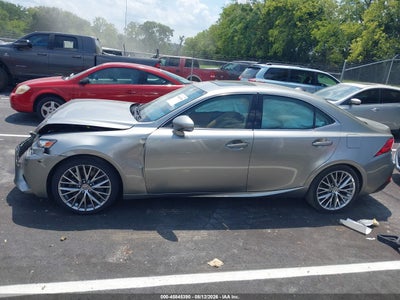 LEXUS IS 300