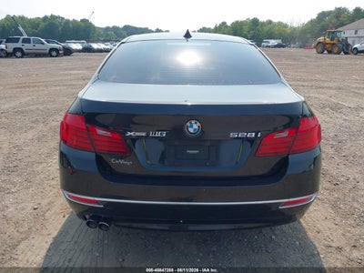 BMW 528I
