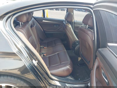 BMW 528I