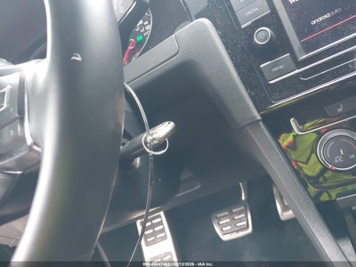 VOLKSWAGEN GOLF GTI