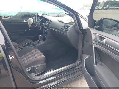 VOLKSWAGEN GOLF GTI
