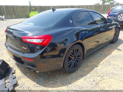 MASERATI GHIBLI