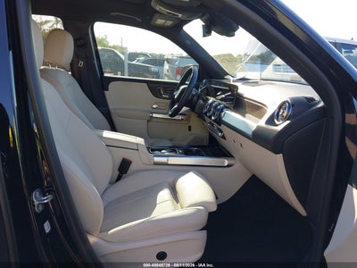 MERCEDES-BENZ GLB 250