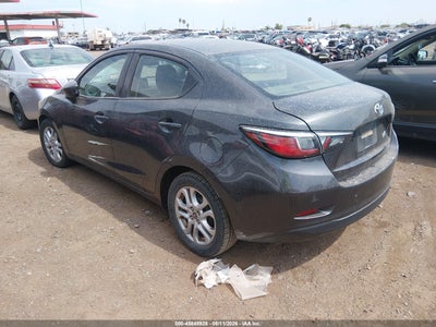 TOYOTA YARIS IA