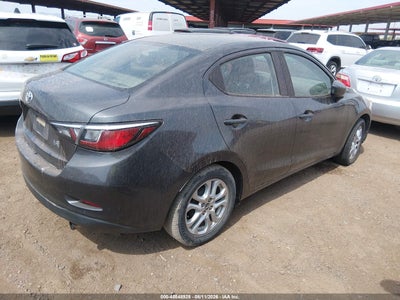 TOYOTA YARIS IA