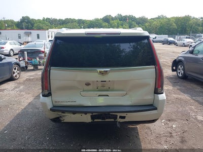 CADILLAC ESCALADE ESV