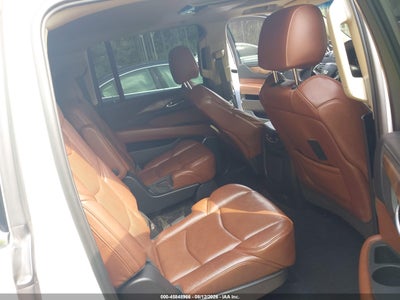 CADILLAC ESCALADE ESV