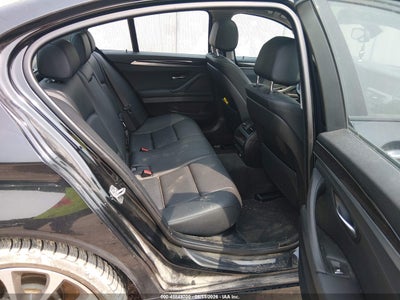BMW 528I