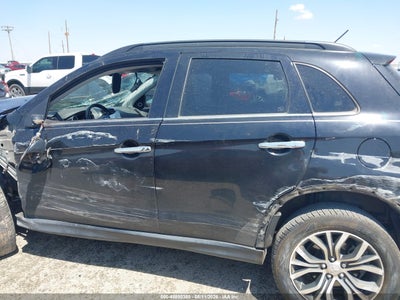 MITSUBISHI OUTLANDER SPORT