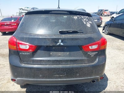 MITSUBISHI OUTLANDER SPORT