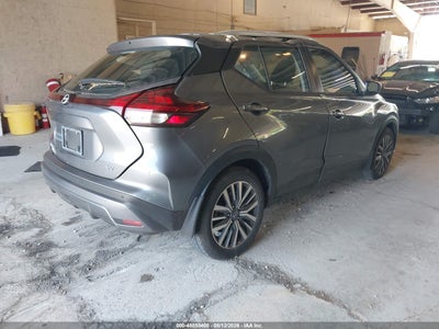 NISSAN KICKS