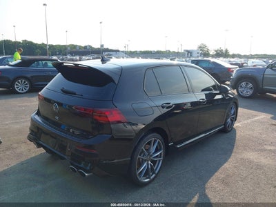 VOLKSWAGEN GOLF R