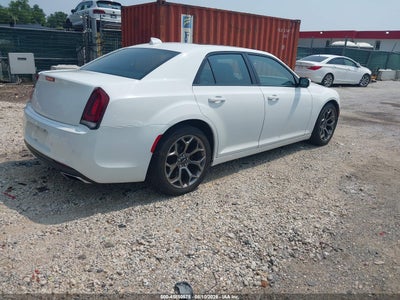 CHRYSLER 300