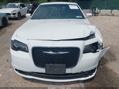 CHRYSLER 300