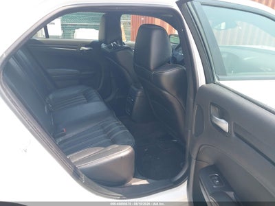 CHRYSLER 300