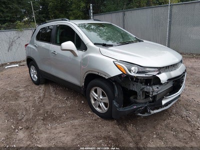 3GNCJLSBXKL376289 CHEVROLET TRAX Photo 1